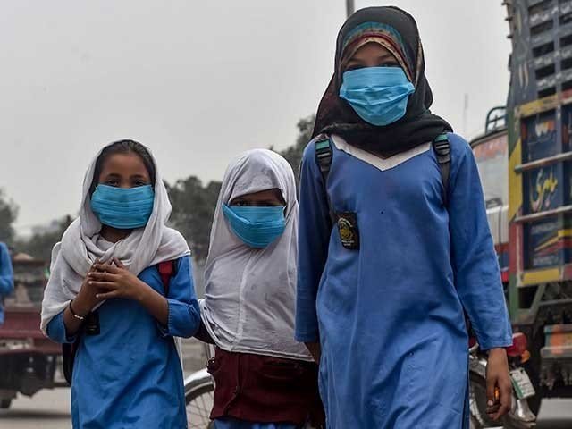 Corona Diagnoses in Children in Punjab Schools Closed