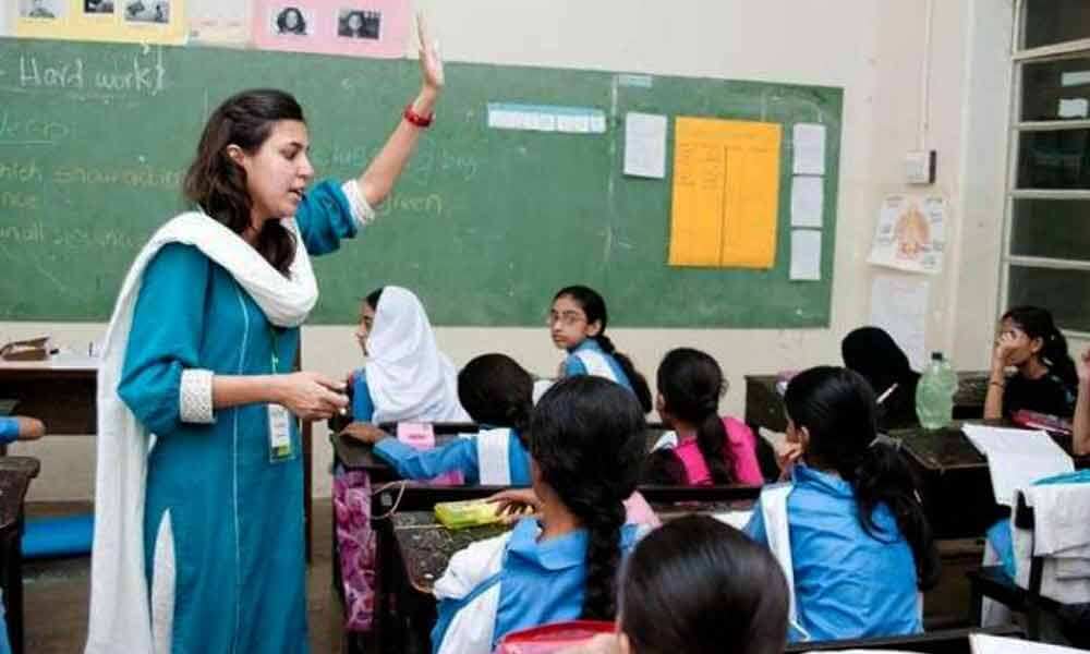 Students Submit Form B for Admission in Govt Schools