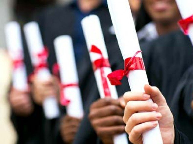 HEC Stops Two Years Master Degree Program in Pakistan